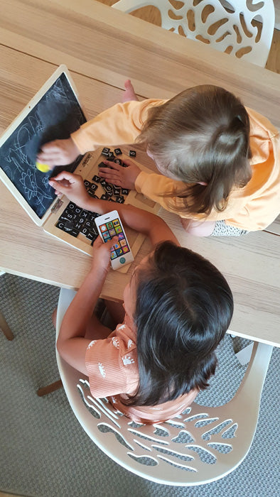 Holz-Laptop mit Magnet-Tafel