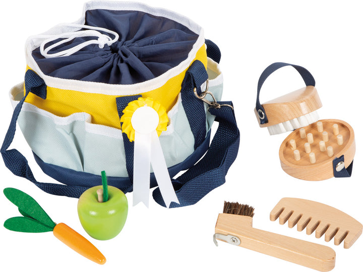 Toy horse care set with bag 