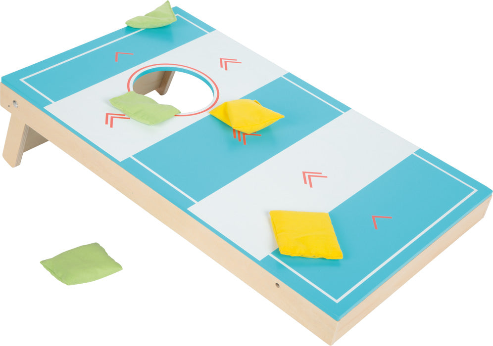 Cornhole und Sling Puck Spiel „Active“