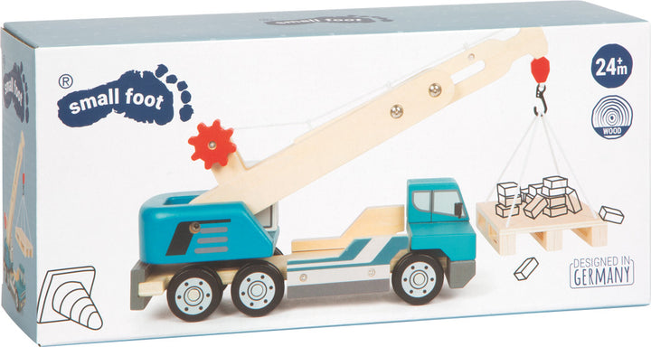 Kranwagen mit Palette