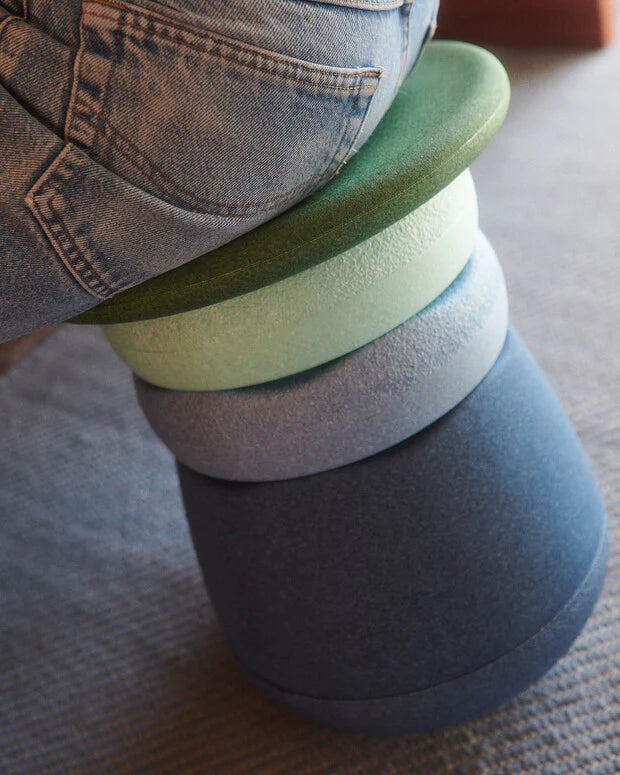 Stapelstein® Dynamic all – Modularer Hocker für Bewegung & Konzentration in jedem Alter - water & greens