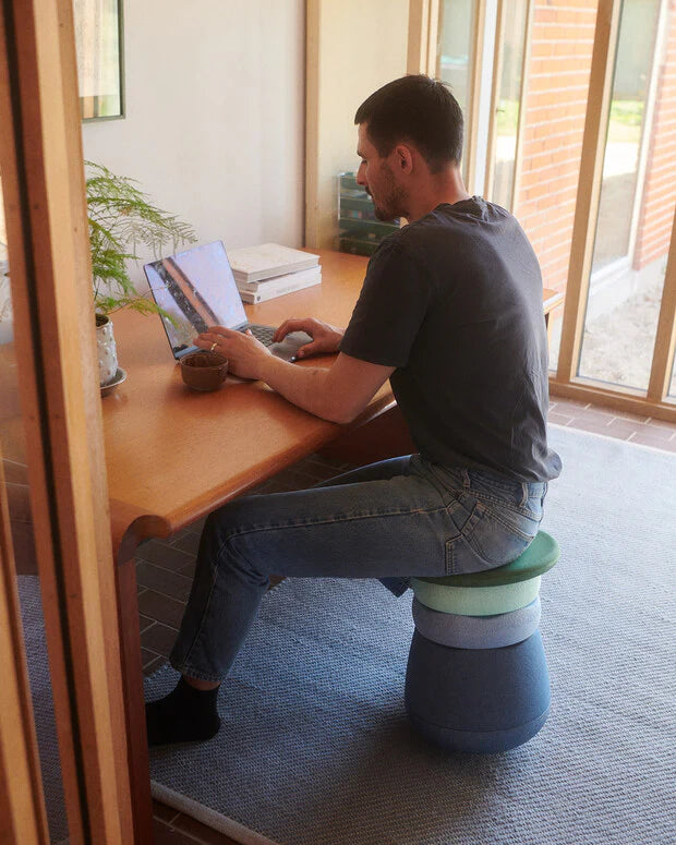 Stapelstein® Dynamic all – Modularer Hocker für Bewegung & Konzentration in jedem Alter - water & greens